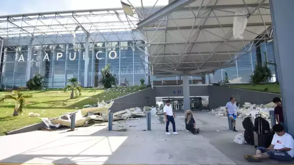 El aeropuerto de Acapulco comenzó operaciones este lunes 13 de noviembre El aeropuerto de Acapulco comenzó operaciones este lunes 13 de noviembre