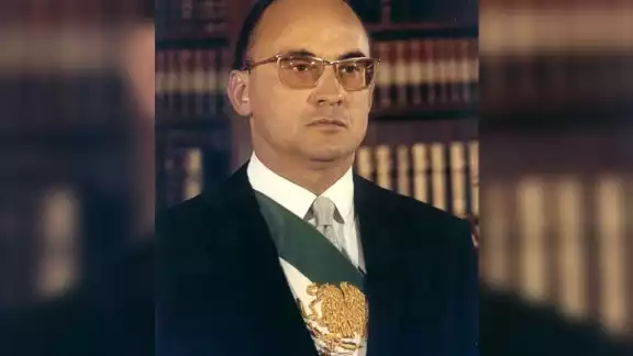 Luis Echeverría sucedió a Gustavo Díaz Ordaz como Presidente de México el 1 de diciembre de 1970