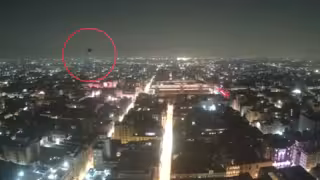 OVNI en CDMX: Captan objeto volador no identificado sobre Torre Latinoamericana