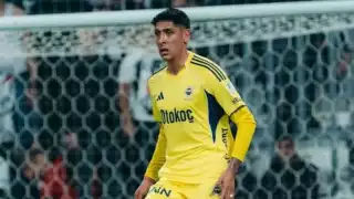Edson Álvarez sufre lesión y se despide del 2025 con Fenerbahçe