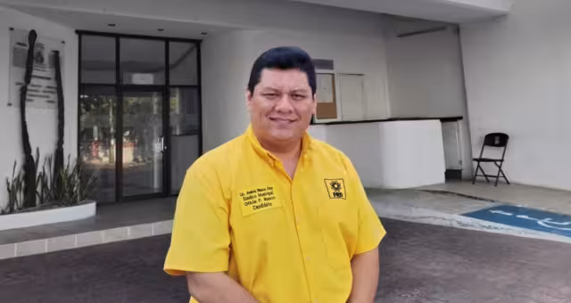 Candidato del PRD expuso que Morena le solicitó el INE a beneficiarios de programas sociales