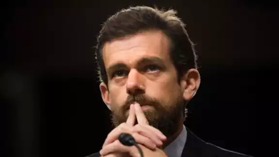 Jack Dorsey, presidente ejecutivo de la red social Twitter, renunció a su cargo, según informó en su red social