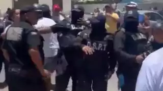 Dos mujeres protagonizan una pelea afuera de una casilla en Progreso: VIDEO