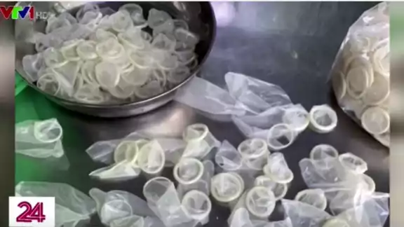 Policía de Vietnam confisca 350 mil condones usados (Reuters) Policía de Vietnam confisca 350 mil condones usados (Reuters)