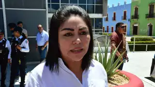 Abigail Gutiérrez levanta la mano para la alcaldía de Escárcega