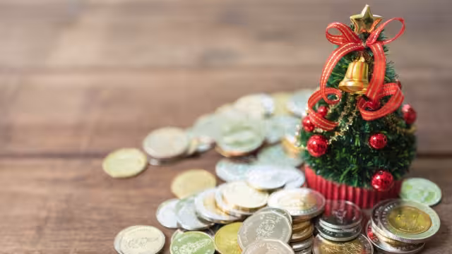 ¿Cuándo se aprueba la ley 'Aguinaldo Digno' en México?