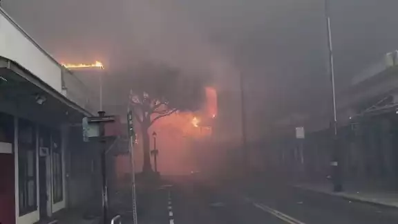 Los incendios han atacado a Hawai y parece un apocalipsis Los incendios han atacado a Hawai y parece un apocalipsis