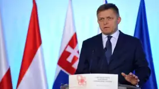 El primer ministro de Eslovaquia, Robert Fico, inició su rehabilitación luego del atentado que sufrió el pasado 15 de mayo