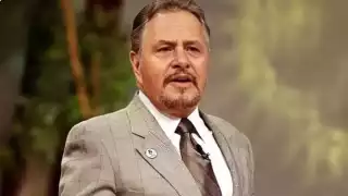 Así se ve la tumba de Paco Stanley tras 25 años de su asesinato