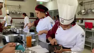 Al menos 20 estudiantes de gastronomía resultaron intoxicados por presunta fuga de gas en la Universidad Vizcaya de las Américas