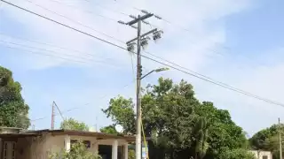 La zona del Cocoyol en Chetumal está sufriendo un mal servicio de luz