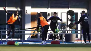 Jugadores del Real Madrid dan positivo a COVID-19; van seis del equipo