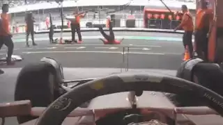 Mecánico de Ferrari protagoniza caída viral en el GP México 2024
