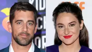 Shailene Woodley y Aaron Rodgers comprometidos