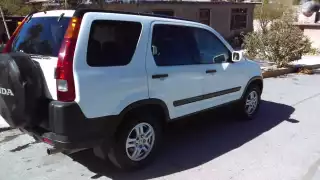 El vehículo en el que presuntamente habrían secuestrado a una mujer es un Honda Cry Blanco (Imagen ilustrativa) Foto: Pinterest