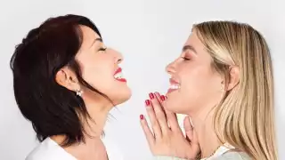 Stephanie y Michelle Salas