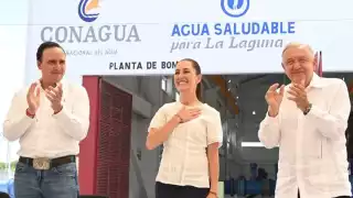 La presidenta electa, Claudia Sheinbaum, acompañó al presidente Andrés Manuel López Obrador durante la inauguración de la segunda etapa Agua Saludable para La Laguna