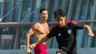 El hijo de Cristiano Ronaldo ha mostrado que quiere ser profesional como su papá