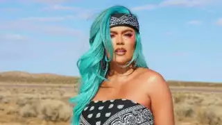 Karol G lanza 'Location' junto a Anuel AA y J Balvin