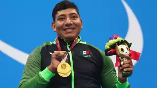 Jesús Hernández gana el oro para México en la natación en los Juegos Paralímpicos
