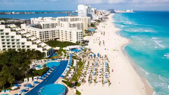 Así luce la Zona Hotelera de Cancún ante la cercanía del Huracán Ian Así luce la Zona Hotelera de Cancún ante la cercanía del Huracán Ian