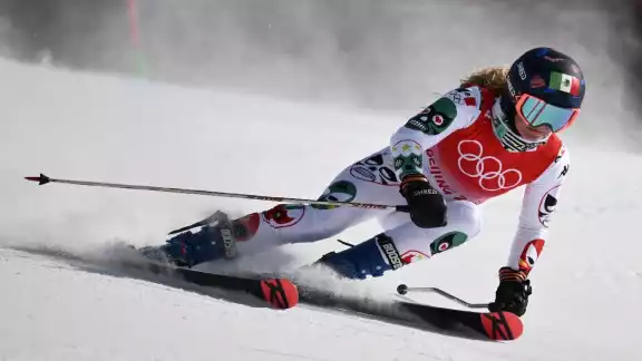 Sarah Schleper decidió competir para la delegación mexicana por amor. Foto: Twitter @OlimpismoMex

