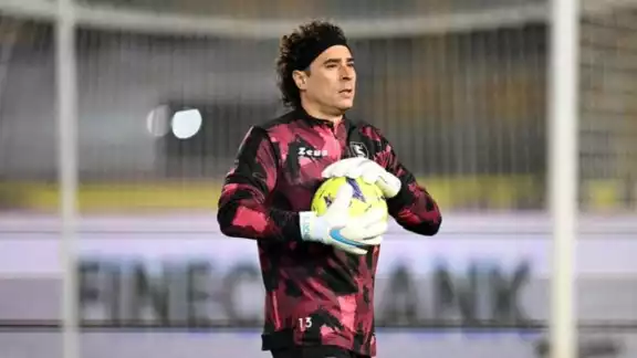 El guardameta podría extender su contrato con el equipo italiano por una temporada más