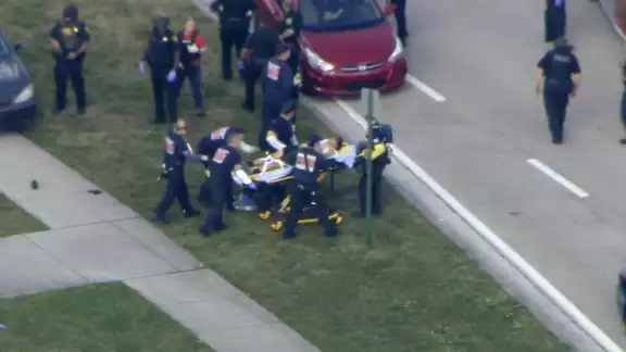 Jurado pide la cadena perpetua para Nikolas Cruz por la matanza de Parkland Jurado pide la cadena perpetua para Nikolas Cruz por la matanza de Parkland