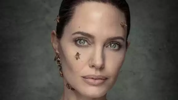 Angelina Jolie Angelina Jolie