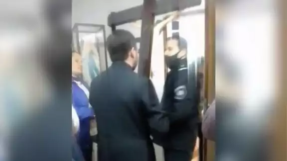 Cura Andrés Quiroga