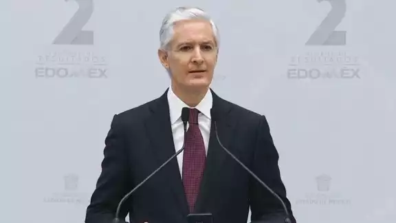 Alfredo del Mazo Maza en conferencia de prensa