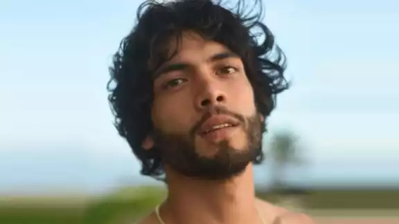 Diego Calva llega a Hollywood junto a Brad Pitt y Margot Robbie