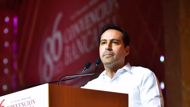 Mauricio Vila Dosal, gobernador de Yucatán