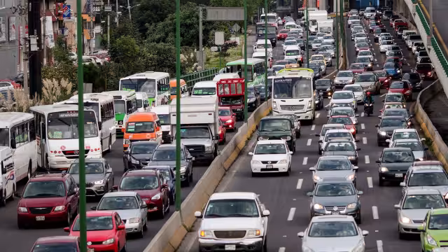 Habrá restricciones vehiculares en la CDMX y Edomex este viernes 23 de febrero