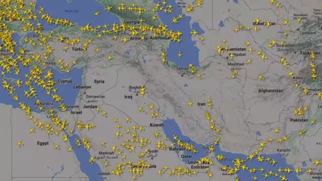 La Secretaría de Relaciones Exteriores emitió una alerta para mexicanos ante el cierre de espacios aéreos en países de Medio Oriente por la escalada del conflicto en la región.