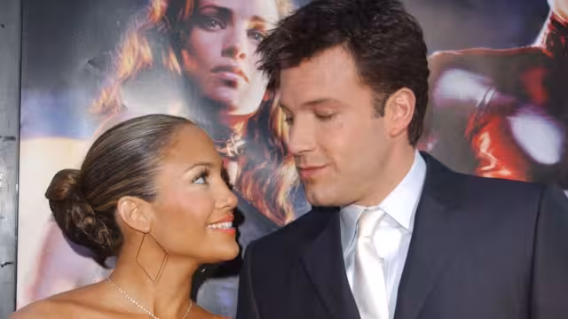 JLo y Ben Affleck se habrían dado el “sí en lo oscurito”