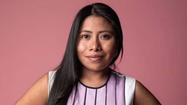 Yalitza Aparicio luce ahora como ángel de Victoria Secret