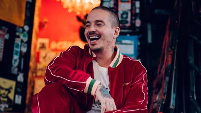 J Balvin promociona su nueva canción Ma’G con divertidos memes