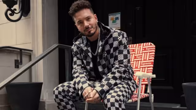 J Balvin estrena tráiler de 'El niño de Medellín'