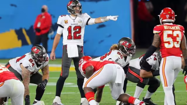 Mahomes y los Chiefs, a prueba ante Titans; Philadelphia y Houston, un duelo desigual.