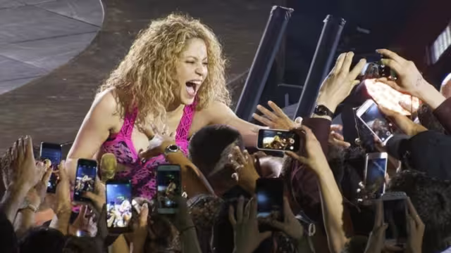 Shakira recibe el apoyo de sus fans