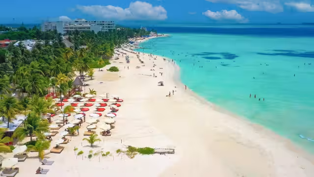 Playa Norte es considerada como la mejor playa de toda la isla