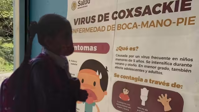 Los planteles retomaron protocolos sanitarios como mantener distancia entre alumnos