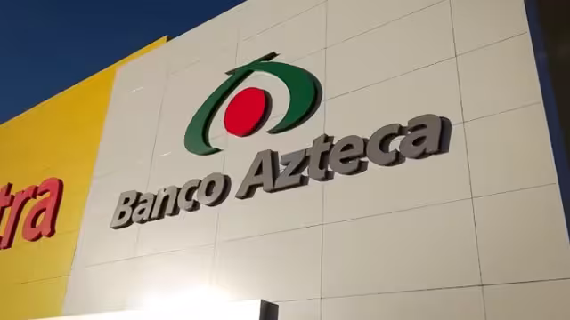 ¿Debo retirar mi dinero de Banco Azteca?