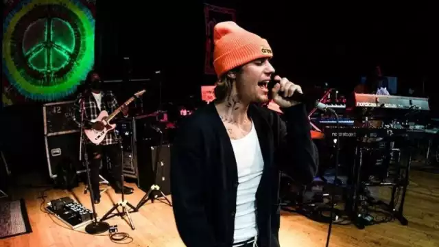 Justin Bieber da un show para San Valentín en TikTok