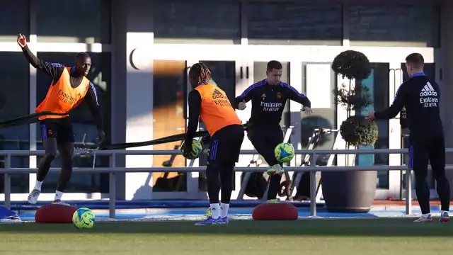 El Real Madrid anunció el miércoles los positivos de Modric y Marcelo