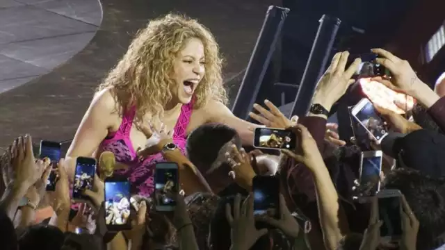 Shakira recibe el apoyo de sus fans