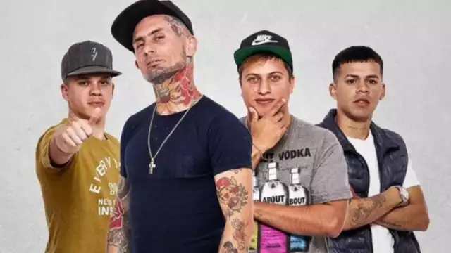 Emanuel Noir es vocalista de la banda 'Ke Personajes' y colaboró con Grupo Frontera