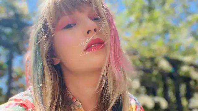 'Fearless Taylor's Version' ya está disponible en todas las plataformas y así reaccionan sus fans