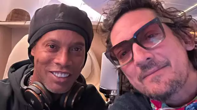 León Larregui cumplió sueño al conocer a Ronaldinho